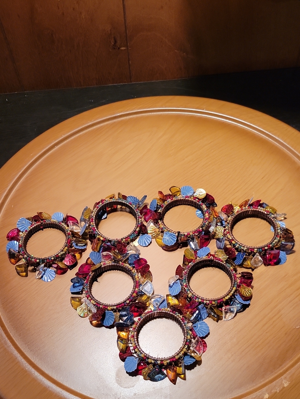 Pier 1  7 Napkin Rings Colorful Coastal Beaded Seashell Blue, Pink, Gold Accents